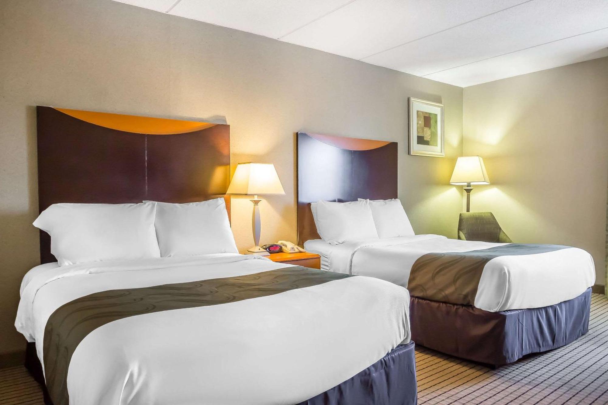 Quality Inn Spring Valley - Nanuet Zewnętrze zdjęcie